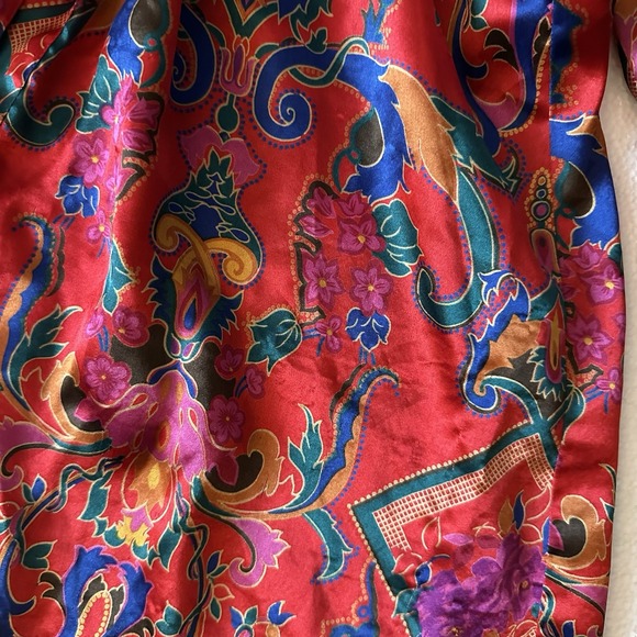 VTG Victoria's Secret Gold Label Satin Kimono Robe PS Red Holiday Floral Paisley - Picture 3 of 6